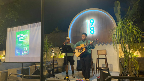 Penampilan live music di kegiatan 'Hutan Jaga Kita'. Foto: Alycia Tracy Nabila/Hi!Pontianak