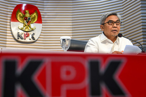 Ketua KPK Ketua Setyo Budiyanto memaparkan kinerja KPK 2025 di Gedung Merah Putih KPK, Jakarta, Senin (22/12/2025). Foto: ANTARA FOTO/Muhammad Adimaja