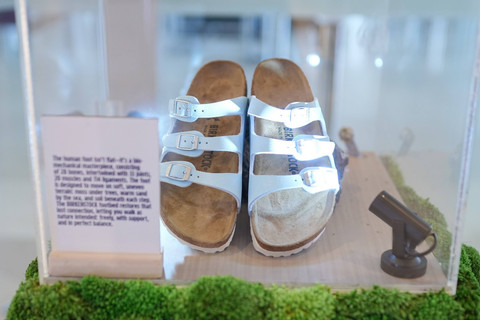 Tampilan sandal Birkenstock.  Foto: Birkenstock