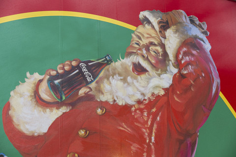 Ilustrasi warna hijau dan merah saat Natal. Foto: Shutterstock