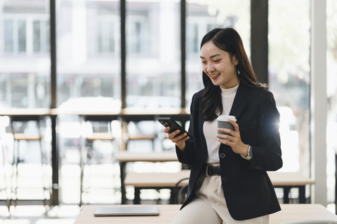 Kini Bisa Transfer Emas Mulai 0,01 Gram di BRImo. Foto: Shutterstock