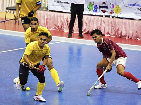 Pertandingan Hoki Indoor putra Indonesia melawan Malaysia di final SEA Games 2025 Thailand. Foto: Malaysian Hockey Confederation