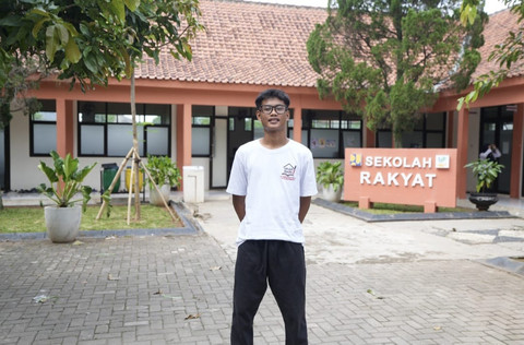 Sadam Ar Rauf Alif baru berusia 17 tahun. Foto: Kemensos