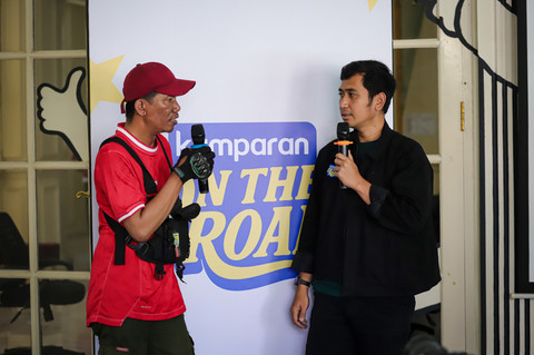 Aktivitas komunitas motor listrik Polytron saat kumparan On the Road di kantor kumparan, Minggu (28/12/2025). Foto: Jamal Ramadhan/kumparan