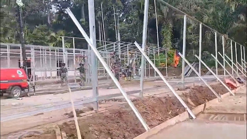 Progres pembangunan hunian sementara untuk korban bencana di Sumatera Barat. Foto: Dok. Istimewa