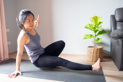 Ramalan Zodiak Libra Minggu Ini. Foto: Benjavisa Ruangvaree Art/Shutterstock