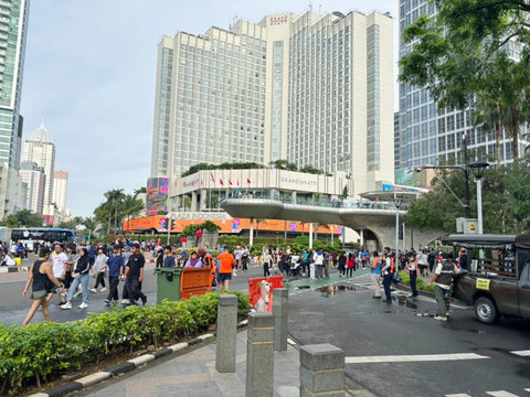 Suasana Car Free Day (CFD) di kawasan Bundaran HI, Jakarta Pusat, Minggu (4/1) Foto: Amira Nada/kumparan