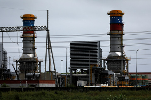 Kilang El Palito milik perusahaan minyak negara Venezuela PDVSA, di Puerto Cabello, Venezuela. Foto: Leonardo Fernandez Viloria/REUTERS