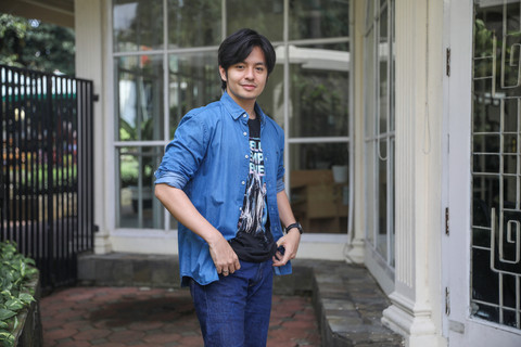 Aktor Indonesi, Angga Yunanda, berkunjung ke kumparan, Jakarta, Selasa (6/1). Foto: Aditia Noviansyah/kumparan