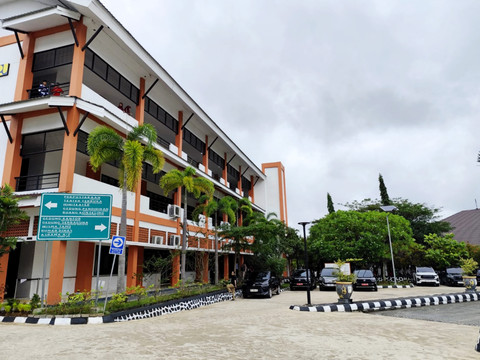 Suasana Sekolah Rakyat Terpadu (SRT) 9 di lingkungan Balai Besar Pendidikan dan Pelatihan Kesejahteraan Sosial (BBPPKS) Kementerian Sosial, Banjarbaru, Kalimantan Selatan, Minggu (11/1/2026). Foto: Luthfi Humam/kumparan