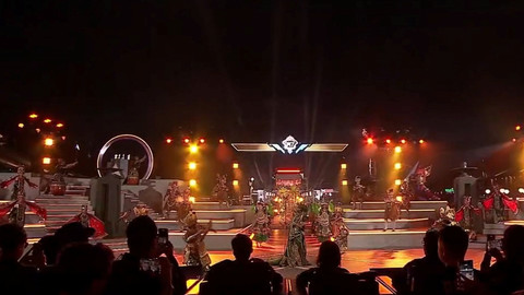 Kejuaraan dunia esports Mobile Legends: Bang Bang (MLBB) M7 World Championship resmi dibuka di kawasan Batavia PIK, Jakarta, Jumat (7/1/2026). Foto: Instagram/@irene.umar
