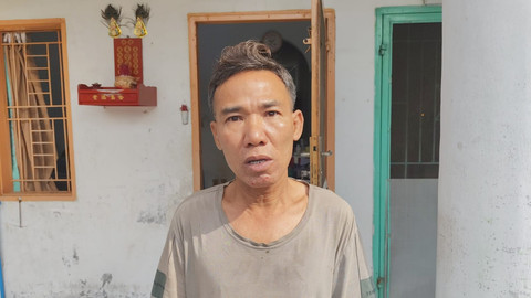 Darfan (52), ayah dari anak SD yang terseret maling sejauh 20 meter, Medan, Senin (12/1). Foto: Amar Marpaung/kumparan