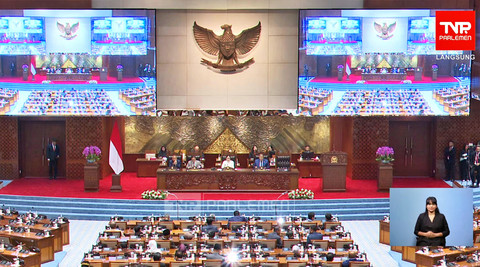 Suasana ruang sidang Rapat Paripurna DPR RI ke-11 Masa Persidangan III Tahun Sidang 2025-2026 yang disiarkan langsung dari Gedung Parlemen DPR RI, Jakarta, Selasa (13/1/2026). Foto: TVR PARLEMEN/YouTube