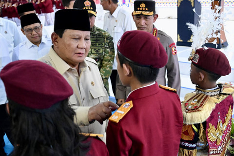 Siswa kelas X Sekolah Rakyat Menengah Atas (SRMA) 13 Bekasi, usai berpidato bahasa Inggris di hadapan Presiden Prabowo Subianto di Banjarbaru, Kalimantan Selatan, Senin (12/1/2026). Foto: Dok. Istimewa