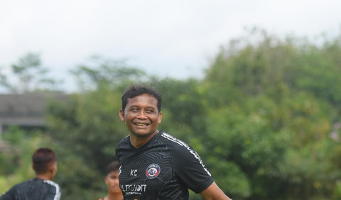 Asisten pelatih Arema FC, Kuncoro. Foto: Dok. Arema FC