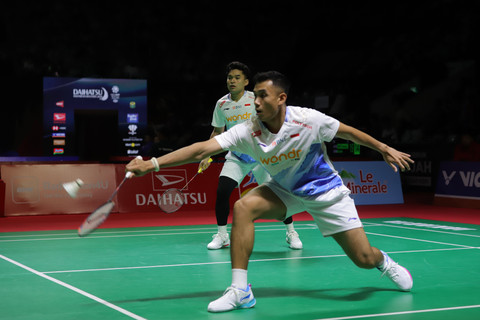 Ganda putra Indonesia Leo Rolly Carnando dan Bagas Maulana wakil saat melawan Taiwan Zhi Wei He dan Huang Jui Hsuan Daihatsu Indonesia Masters 2026 di Istora Senayan, Jakarta, Selasa (20/1/2026). Foto: Jamal Ramadhan/kumparan
