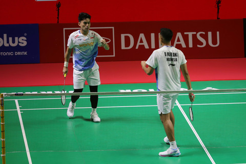 Ganda putra Indonesia Leo Rolly Carnando dan Bagas Maulana wakil saat melawan Taiwan Zhi Wei He dan Huang Jui Hsuan Daihatsu Indonesia Masters 2026 di Istora Senayan, Jakarta, Selasa (20/1/2026). Foto: Jamal Ramadhan/kumparan