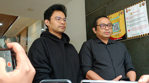 Insanul Fahmi usai menghadiri panggilan di Polda Metro Jaya. Foto: Aprilandika Pratama/kumparan
