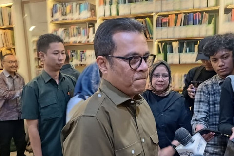 Wakil Menteri Komdigi Nezar Patria saat jumpa pers setelah agenda diskusi Infrastuktur Digital & Ketahan Warga Pascabencana di Aceh yang dihelat di Perpustakaan Komdigi, Jakarta, Kamis (22/1/2026). Foto: Ryan Iqbal/kumparan