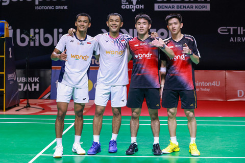 Fajar Alfian/Muhammad Shohibul Fikri dan Raymond Indra/Nikolaus Joaquin di Indonesia Masters 2026. Foto: PBSI