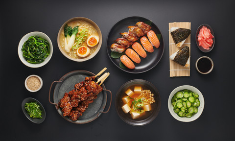 Ilustrasi makanan tinggi protein dan serat. Foto: CHZU/Shutterstock