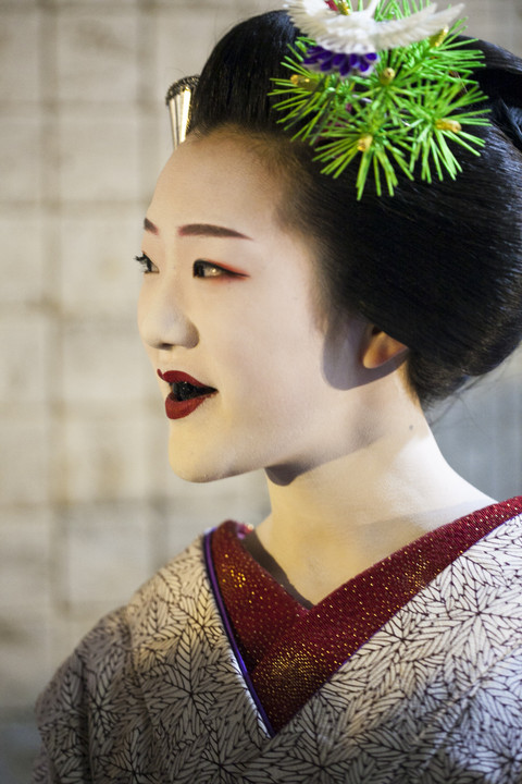 Tren gigi hitam jepang Foto: julianne.hide/Shutterstock