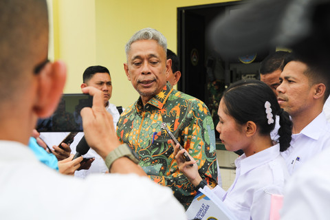 Wakil Menteri Sosial Agus Jabo Priyono menjadi narasumber dalam kegiatan Retreat Persatuan Wartawan Indonesia (PWI) Tahun 2026, di Pusdiklat Bela Negara Kemhan, Bogor, Jawa Barat, Jumat (30/1/2026). Foto: Dok. Biro Humas Kemensos