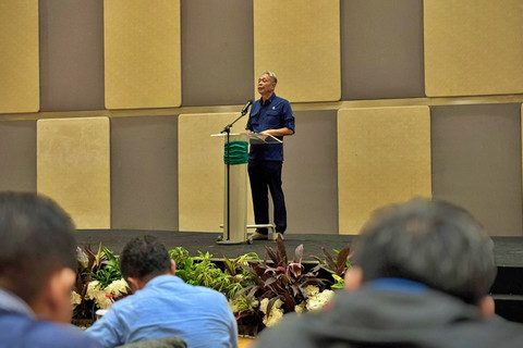 Wakil Menteri Sosial, Agus Jabo Priyono menutup Koordinasi Penyelenggaraan Sekolah Rakyat 2026 yang digelar di Bekasi, Sabtu (31/1/2026). Foto: Dok. Kemensos