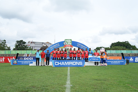 SD Muhammadiyah Sapen juara U-12 MilkLife Soccer Challenge Yogyakarta Seri 2 2025/26. Foto: Dok. MilkLife Soccer Challenge
