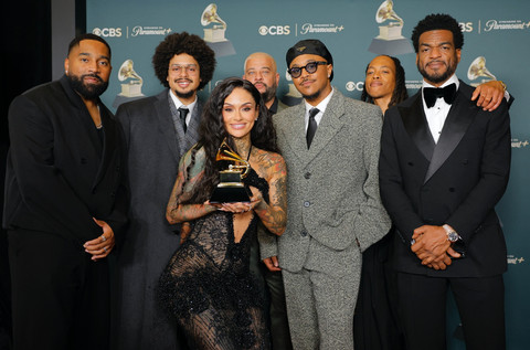 Kehlani di Grammy Awards ke-68 di US. Foto: Daniele Mascolo/REUTERS