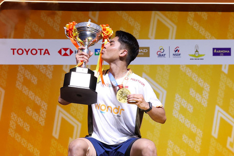 Tunggal putra Indonesia, Zaki Ubaidillah (Ubed), sukses menjuarai Thailand Masters 2026.   Foto: Dok. PBSI