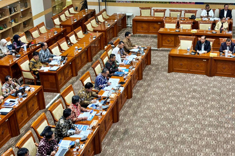 Rapat kerja Komisi III DPR RI bersama PPATK di Kompleks Parlemen, Senayan, Jakarta, Selasa (3/2/2026). Foto: Abid Raihan/kumparan