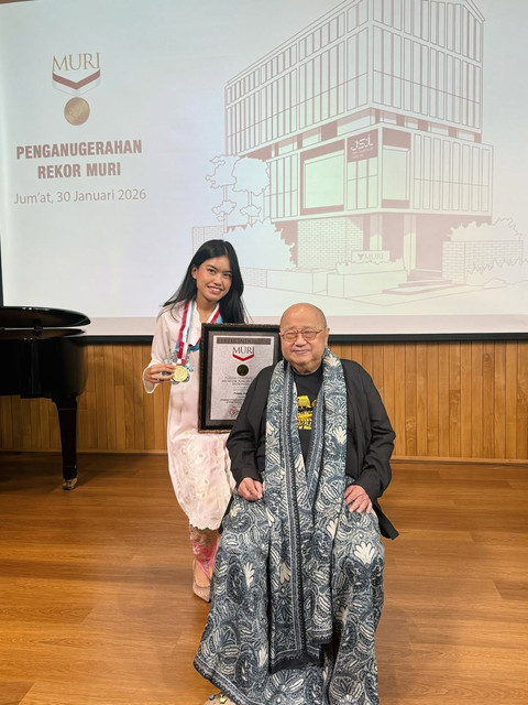 Namira Adjani raih Rekor Muri. Foto: Instagram @namiradjani