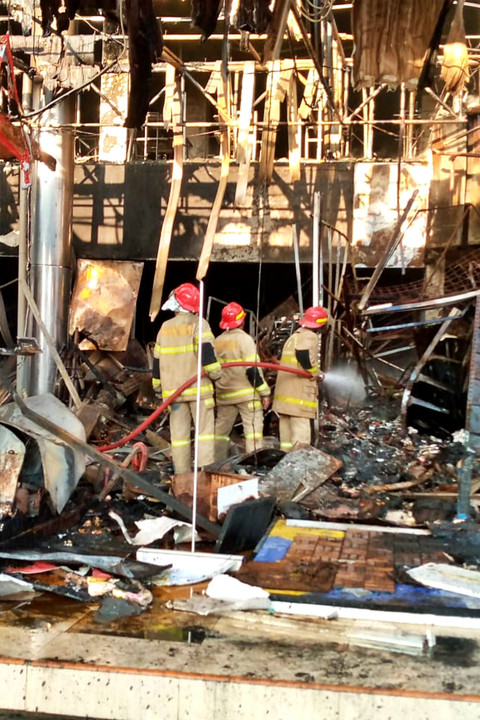 Kondisi Swalayan Rita Pasaraya Cilacap pascakebakaran. Foto: Dok. Relawan Damkar Cilacap