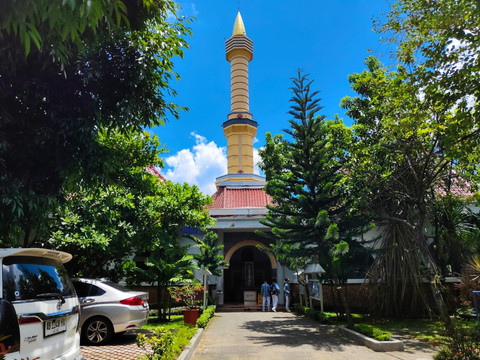 Suasana Masjid Kampus UGM, Selasa (3/2/2026). Foto: Arfiansyah Panji Purnandaru/kumparan