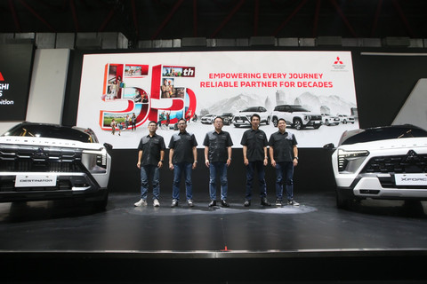Mitsubishi Xforce & Destinator edisi spesial hadir di IIMS 2026. Foto: dok. MMKSI
