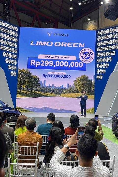 Peluncuran VinFast Limo Green di IIMS 2026. Foto: Fitra Andrianto/kumparan