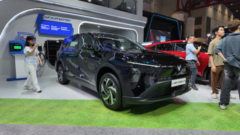 Tampilan VinFast Limo Green di IIMS 2026. Foto: Fitra Andrianto/kumparan