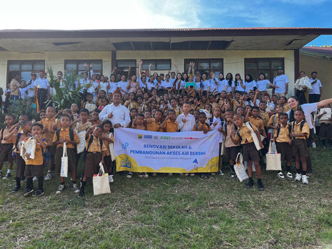 Program volunteering di SDN Golomondo, Desa Latung, NTT. Foto: Judith Aura/kumparan
