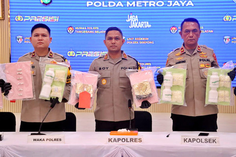 Polres Tangerang Selatan mengungkap peredaran puluhan ribu obat keras. Foto: Dok. Istimewa