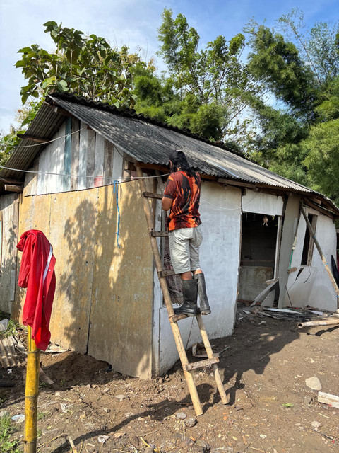 Rumah dan jalanan di Kampung Sekip, Kelurahan Jangli, Kecamatan Tembalang, Kota Semarang yang terdampak tanah gerak. Foto: Intan Alliva Khansa/kumparan