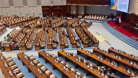 Suasana Rapat Paripurna ke-13 Masa Persidangan III Tahun Sidang 2025-2026 di Kompleks Parlemen, Senayan, Jakarta Pusat pada Selasa (10/2/2026). Foto: Nasywa Athifah/kumparan