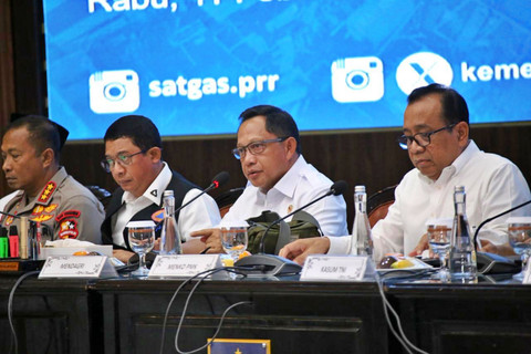 Kastagas PRR Pascabencana di Sumatera, M. Tito Karnavian menghadiri Konferensi Pers Percepatan Rehabilitasi dan Rekonstruksi Pascabencana Wilayah Sumatera di Gedung Sasana Bhakti Praja, Kantor Pusat Kemendagri, Jakarta, Rabu (11/2/2026). Foto: Dok. Kemendagri
