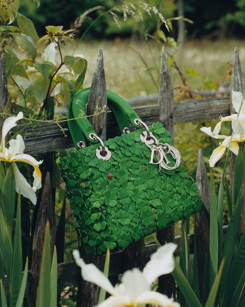 Tas Lady Dior terbaru rancangan JW Anderson. Foto: Dior