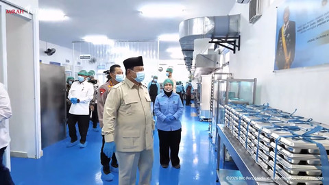 Presiden Prabowo menghadiri peresmian 1.072 SPPG dan 18 Gudang Ketahanan Pangan serta Groundbreaking 107 SPPG Polri, (13/2). Foto: YouTube/ Sekretariat Presiden