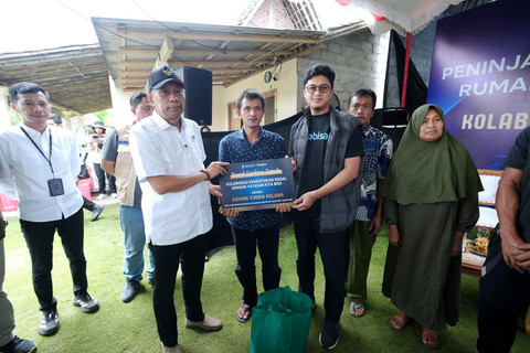 Wamensos Agus Jabo Priyono meninjau pembangunan Rumah Sejahtera Terpadu (RST) di Desa Purwosari, Kecamatan Salaman, Kabupaten Magelang, Jawa Tengah, Kamis (12/2/2026). Foto: Dok. Kemensos RI