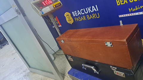 Peti tempat kristal biru metamfetamin alias sabu disembunyikan saat diselundupkan ke Indonesia. Foto: Dok. Istimewa