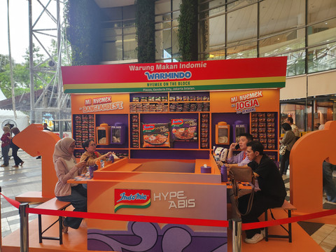 Pembukaan festival Indomie Nyemek on The Block yang digelar di Gandaria City Mall, Jumat (13/2). Foto: Ela Nurlaela/kumparan