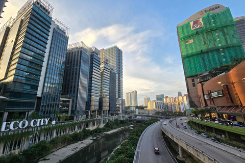 Ilustrasi Pertumbuhan Ekonomi di Malaysia. Foto: TY Lim/Shutterstock