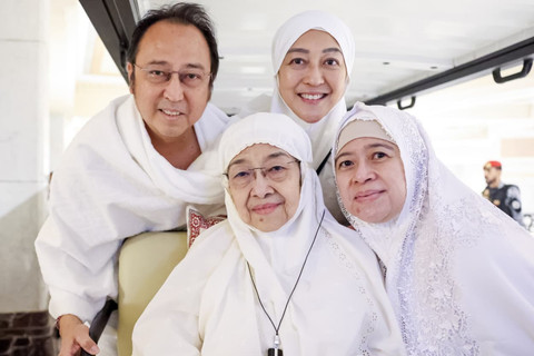 Ketua Umum DPP PDIP sekaligus Presiden ke-5 Indonesia, Megawati Soekarnoputri melaksanakan ibadah umrah bersama keluarga. Foto: Dok. PDIP